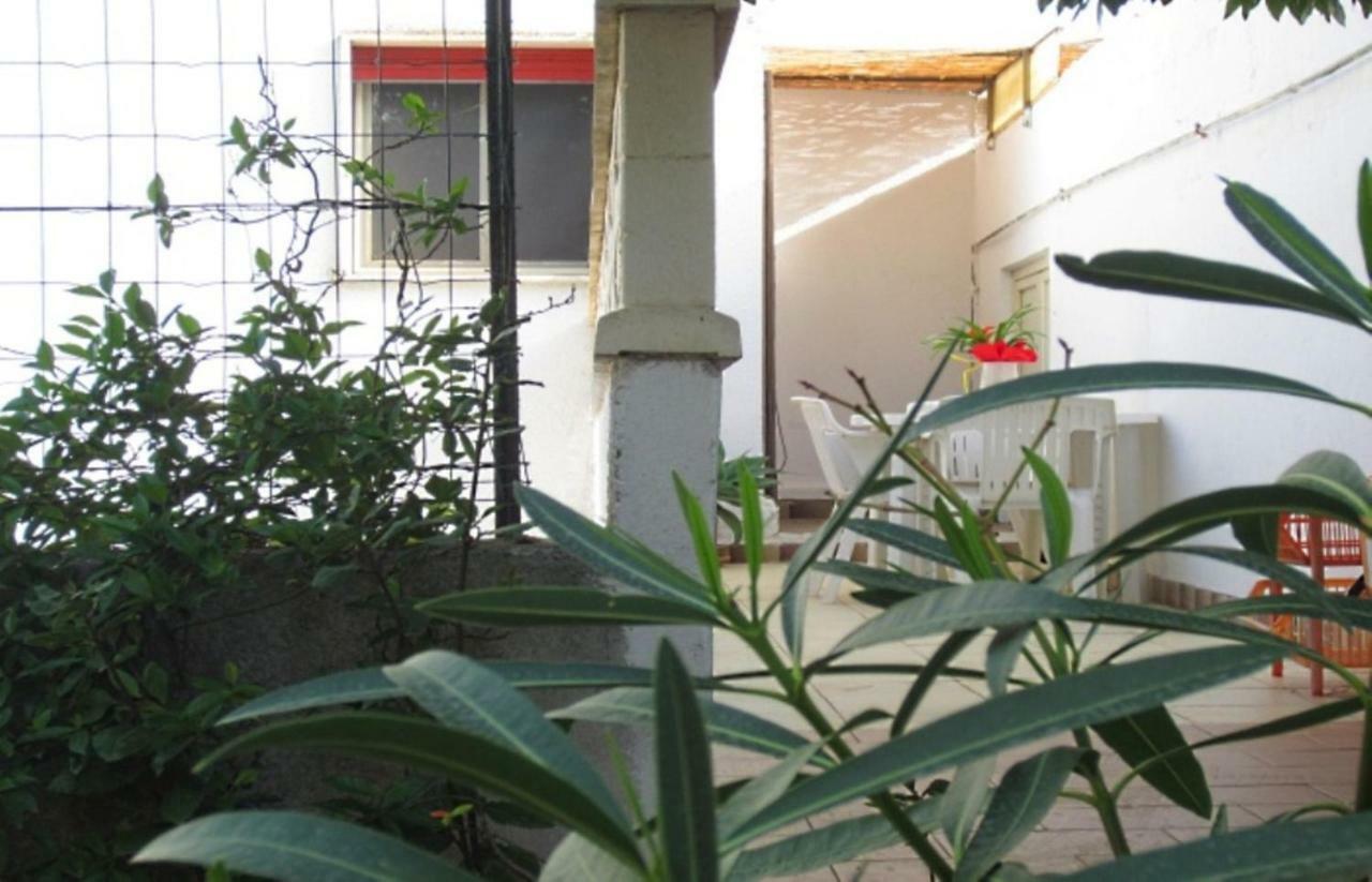 Bilocale Con Spazio Verde Santa Maria di Leuca Kültér fotó